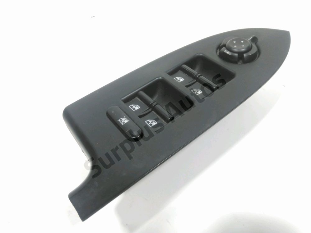 Commande lève-vitre avant gauche