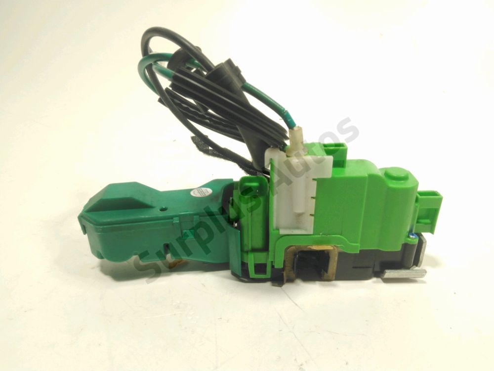 Serrure de porte avant gauche