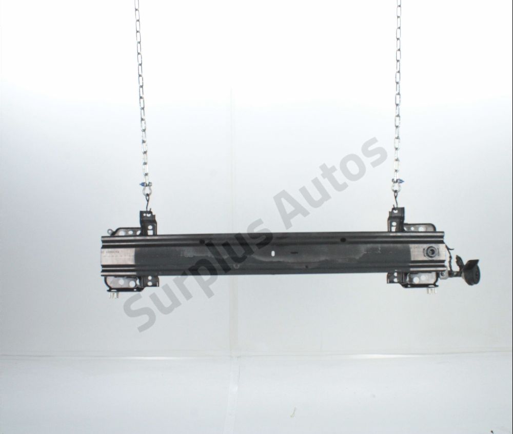 Renfort pare-choc avant