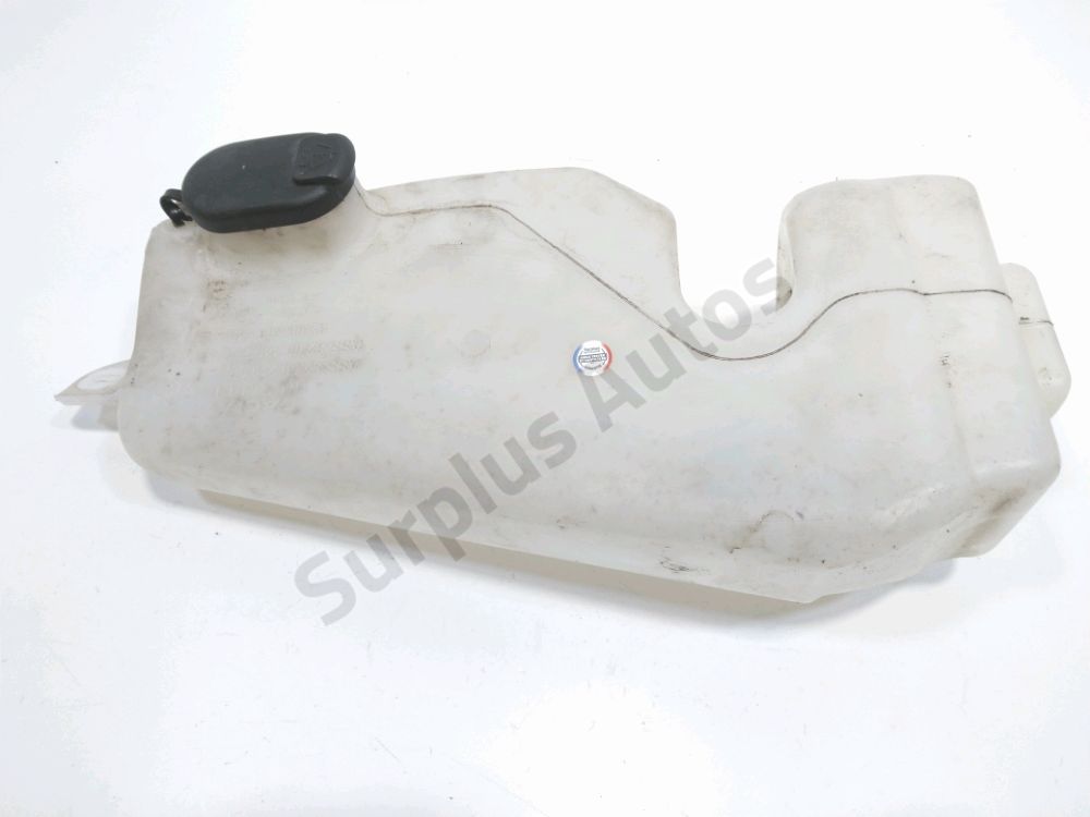 Reservoir de lave glace avant