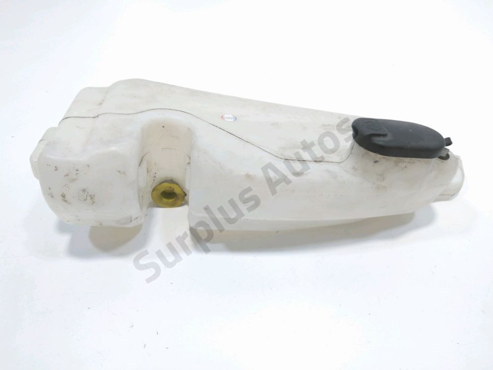 Réservoir de lave glace avant