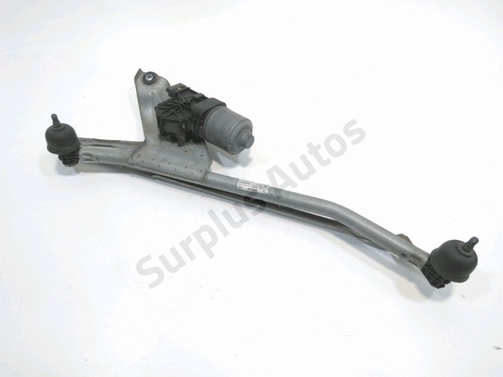 Mecanisme + moteur d'essuie glace avant