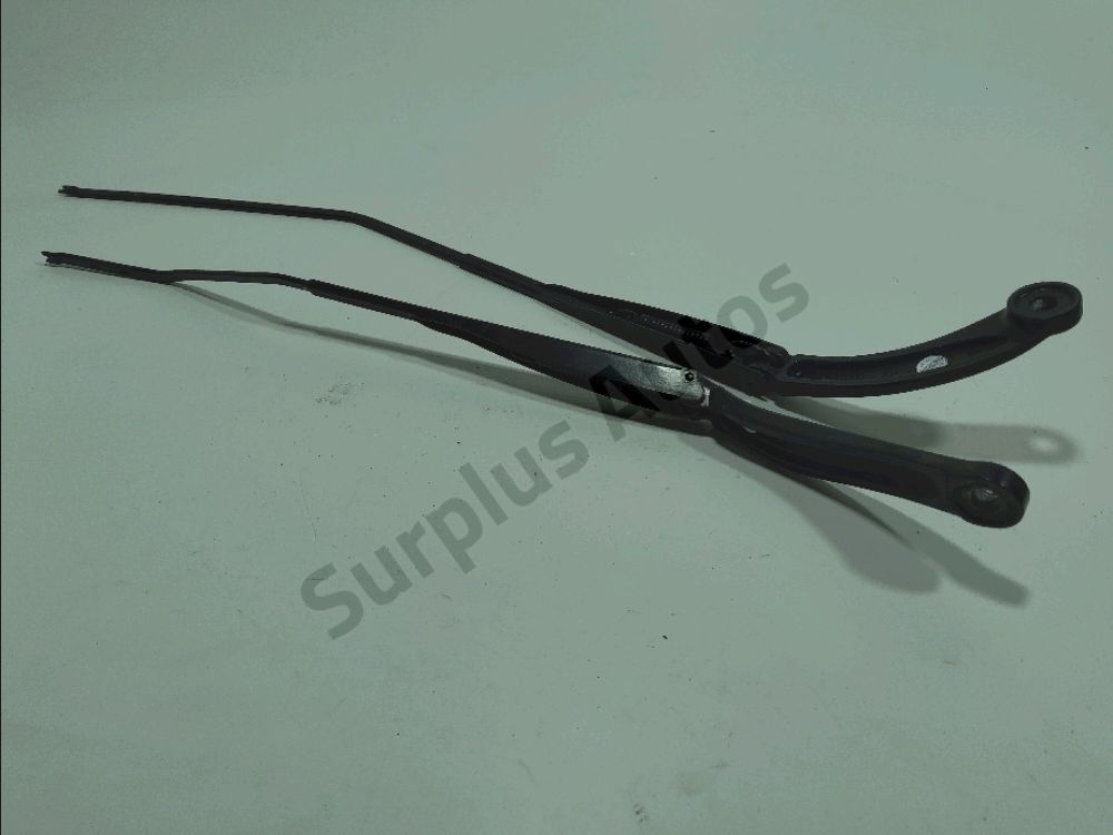 Bras d'essuie-glace avant