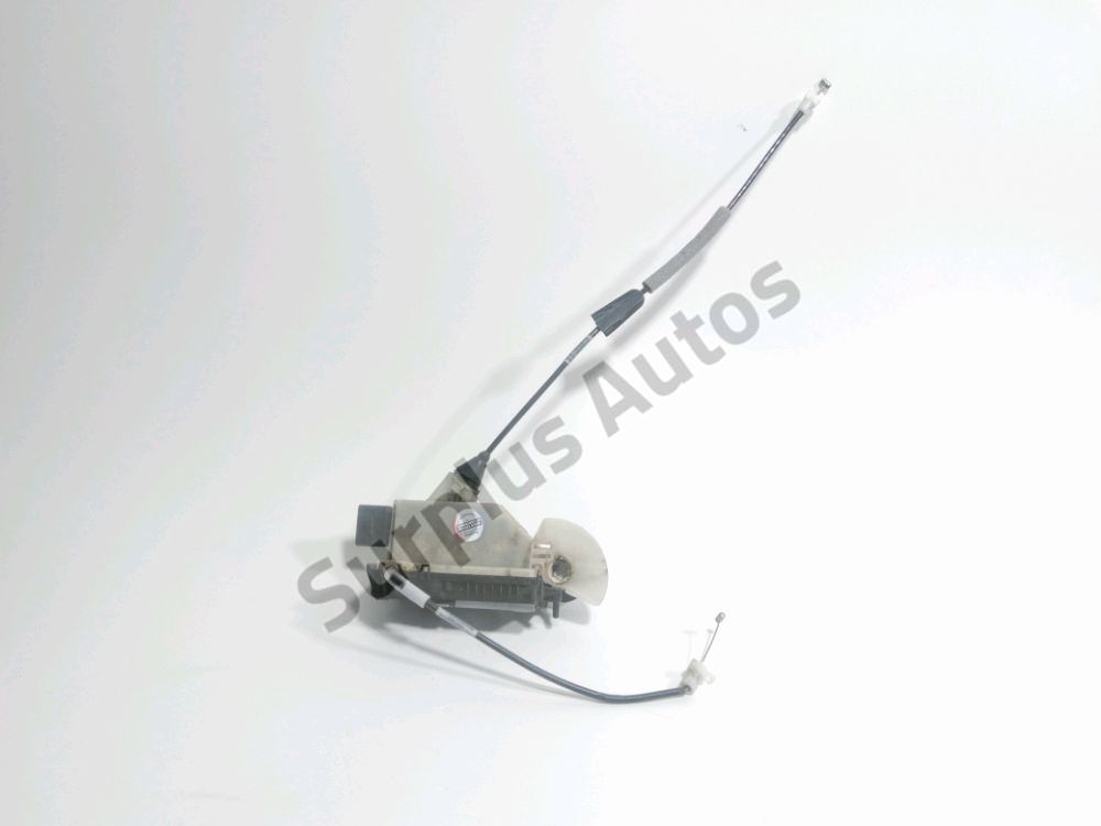 Serrure de porte avant gauche