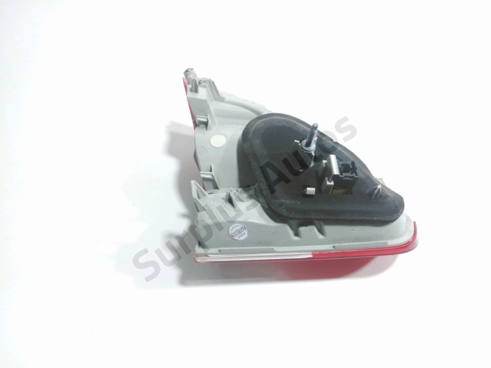 Feu arrière intérieur droit