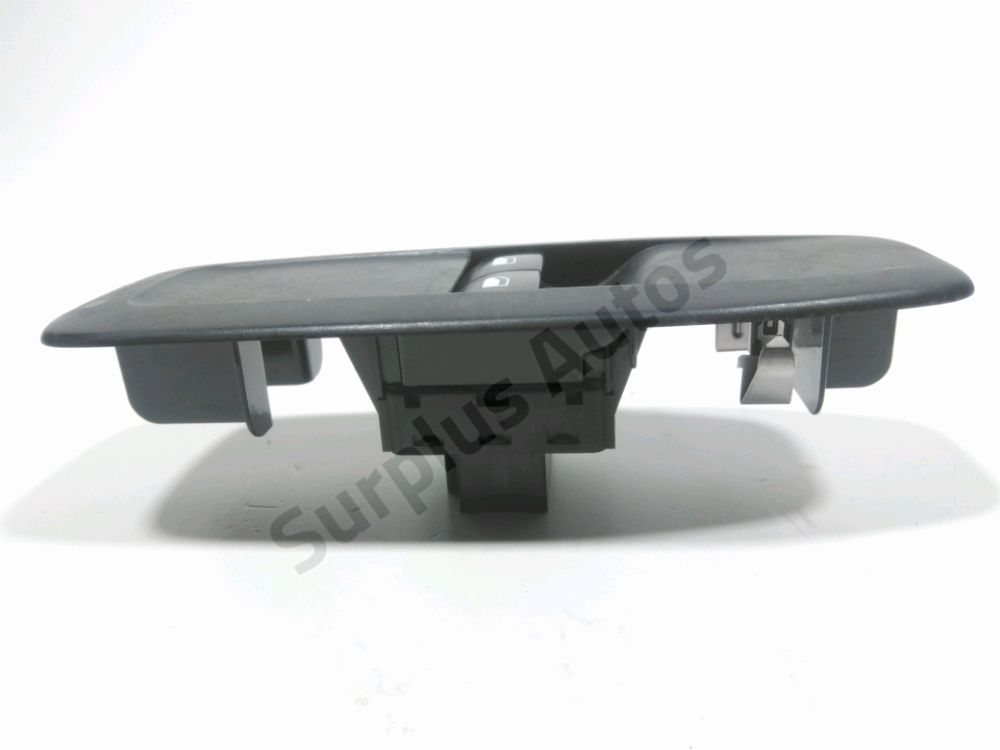 Commande lève-vitre avant gauche