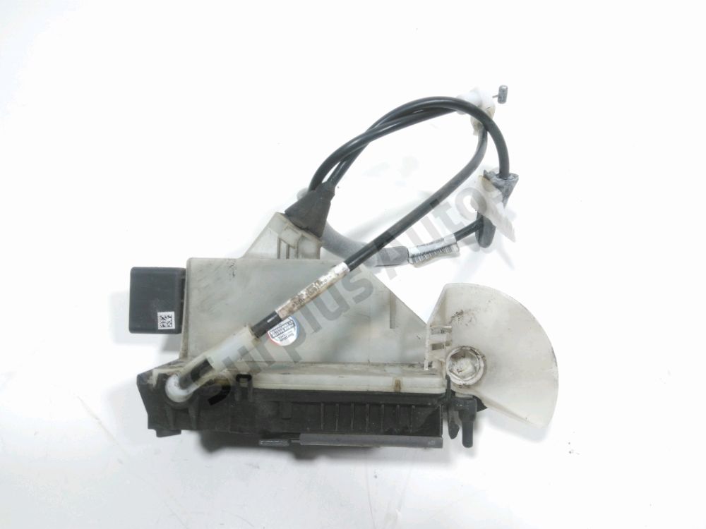 Serrure de porte avant gauche