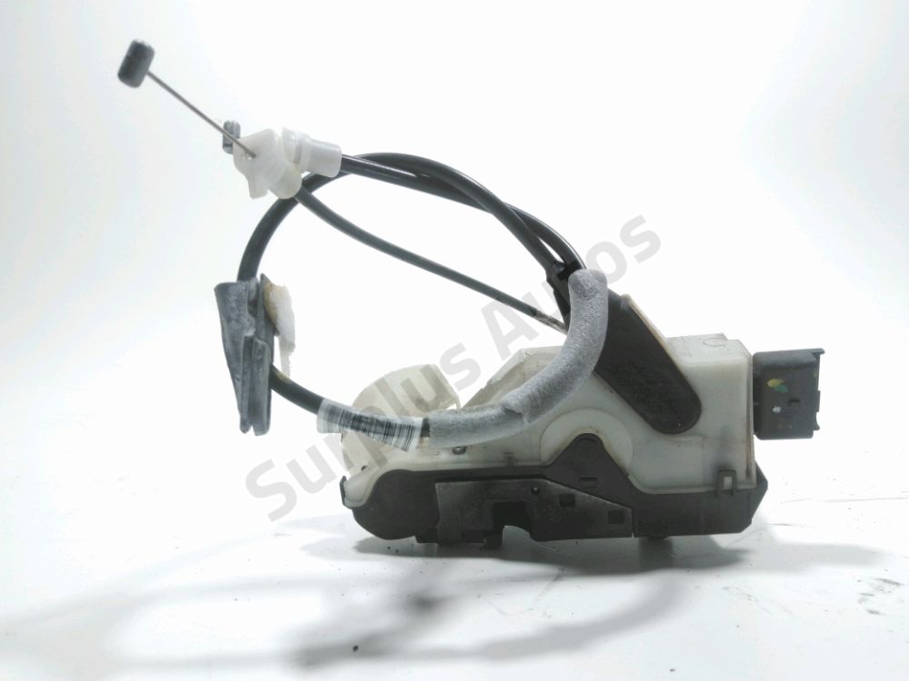 Serrure de porte avant gauche