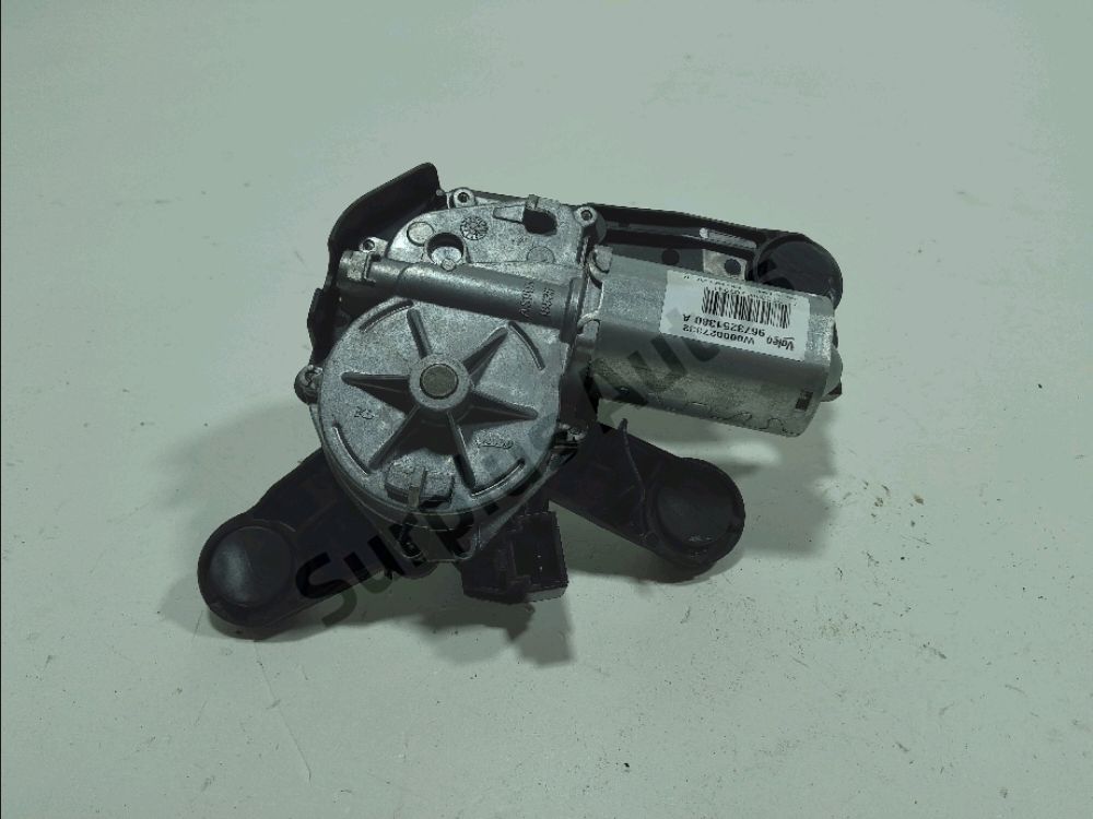 Moteur d'essuie glace arrière