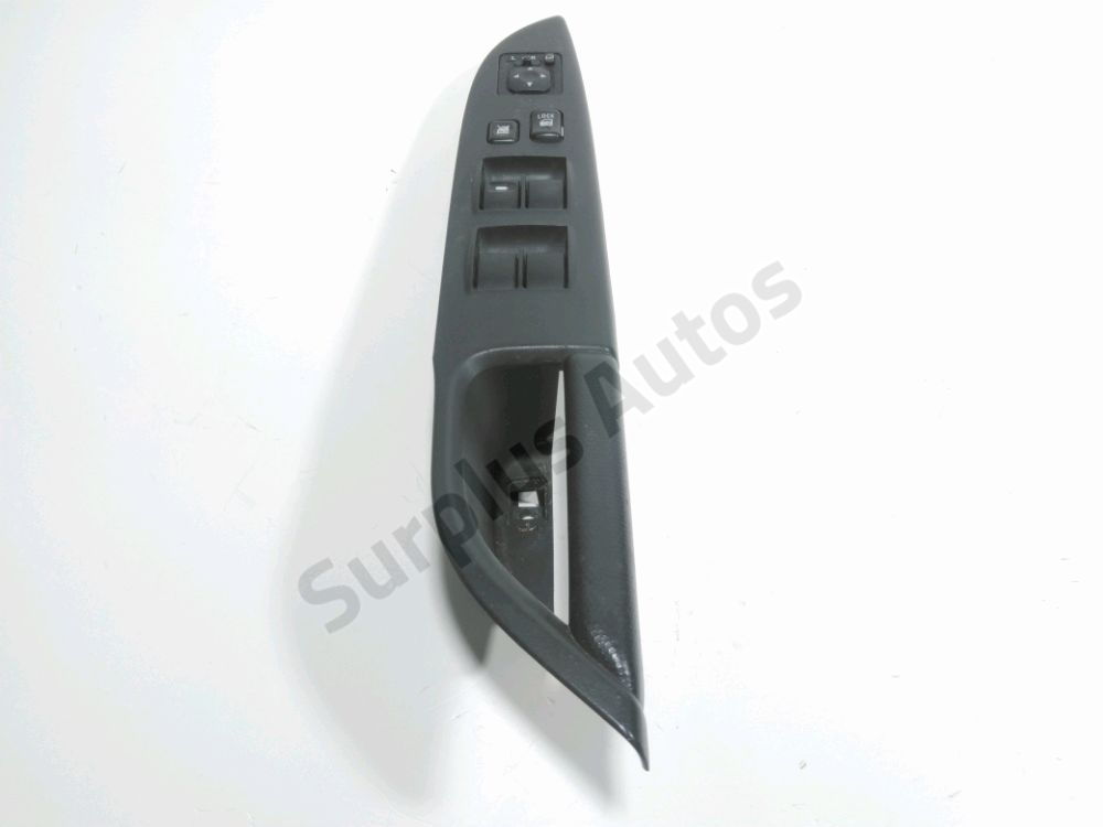 Commande lève-vitre avant gauche