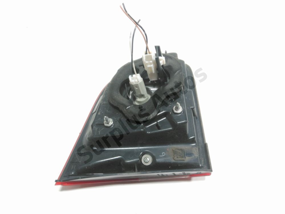 Feu arrière intérieur droit