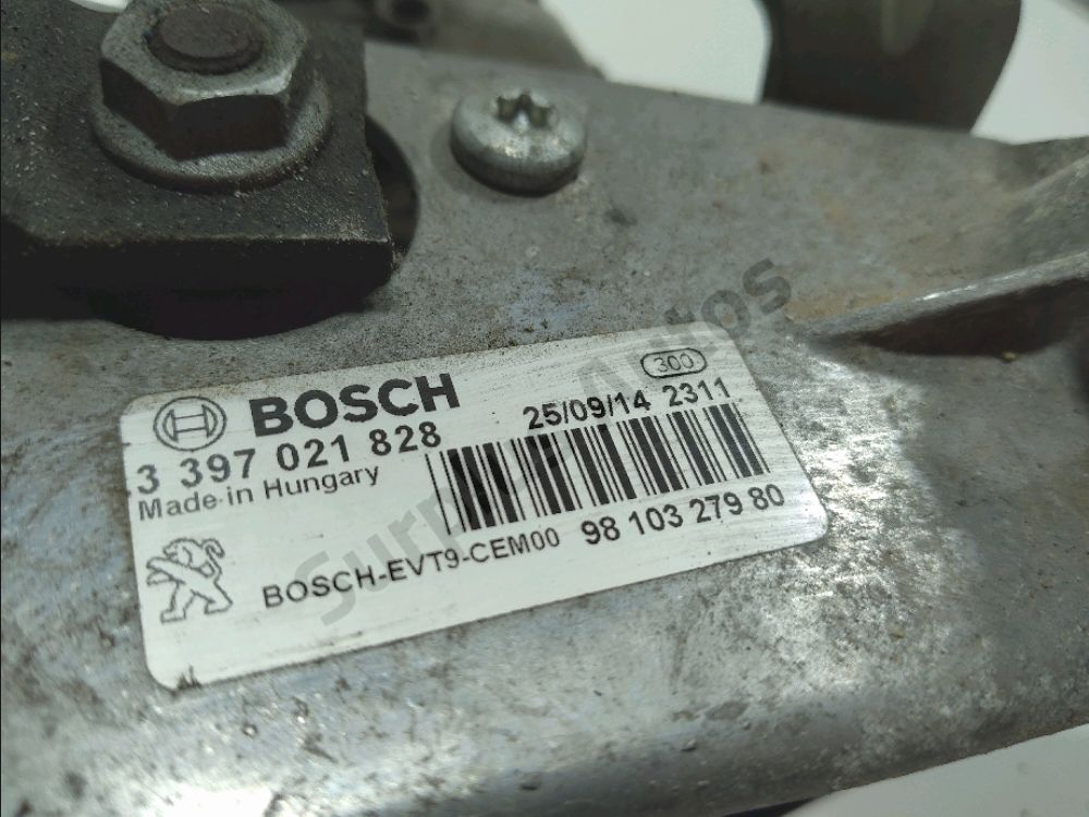 Mécanisme + moteur d'essuie glace avant