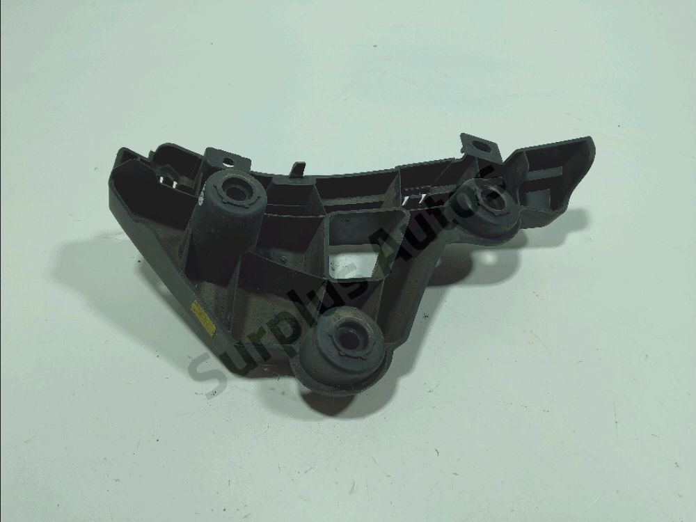 Support gauche de pare-choc arrière