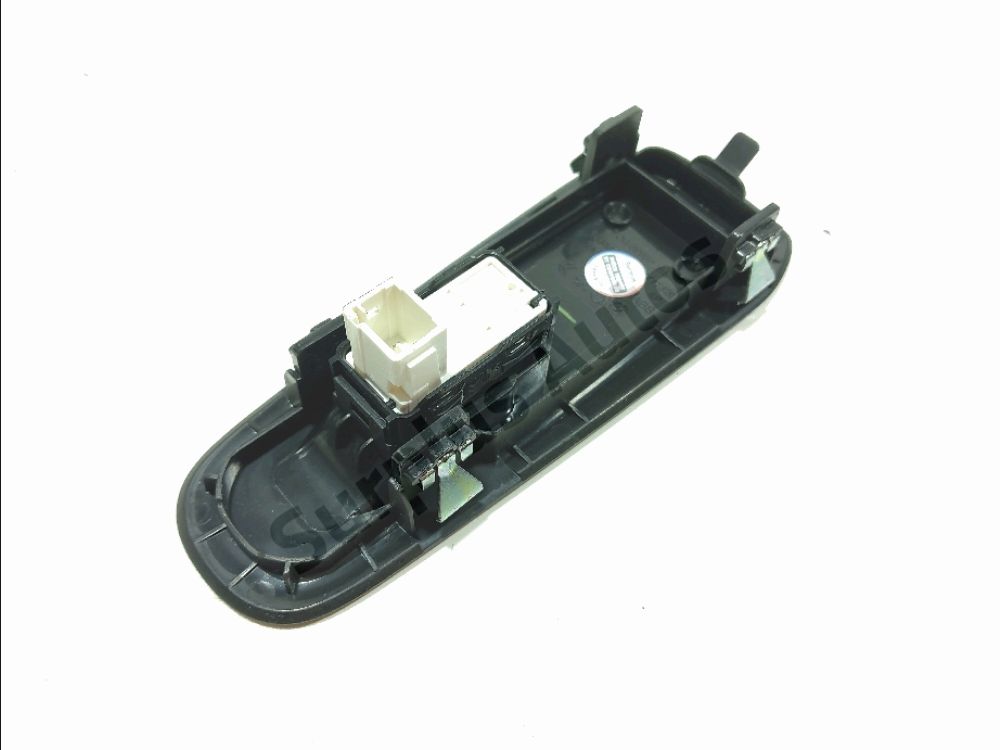 Commande lève-vitre avant droit