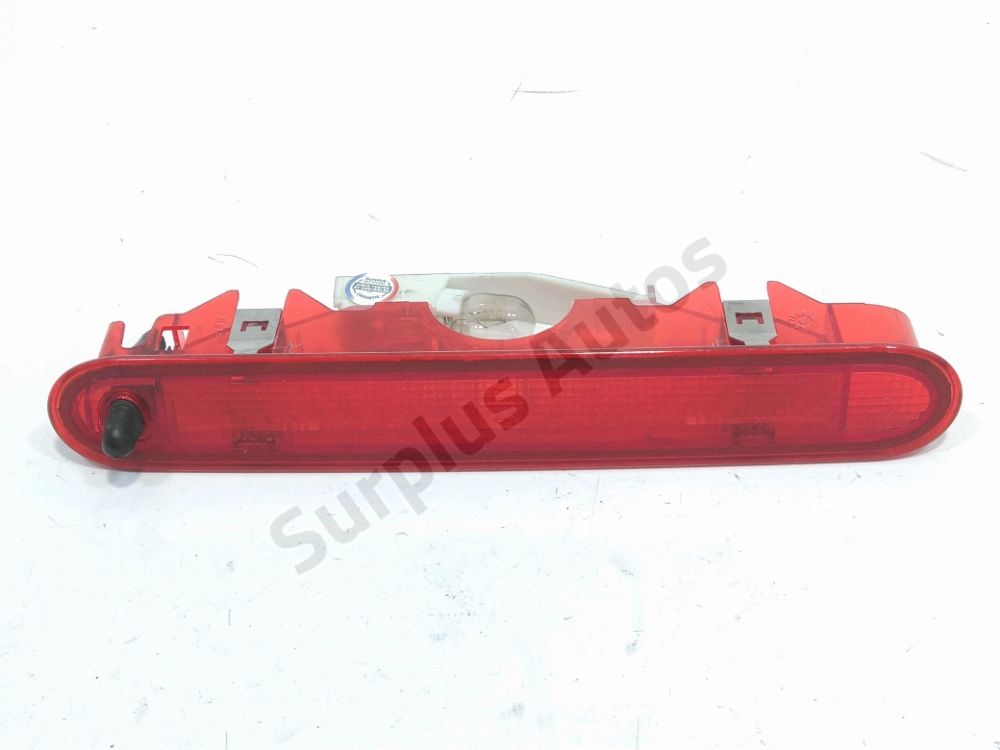 Feu stop supplementaire