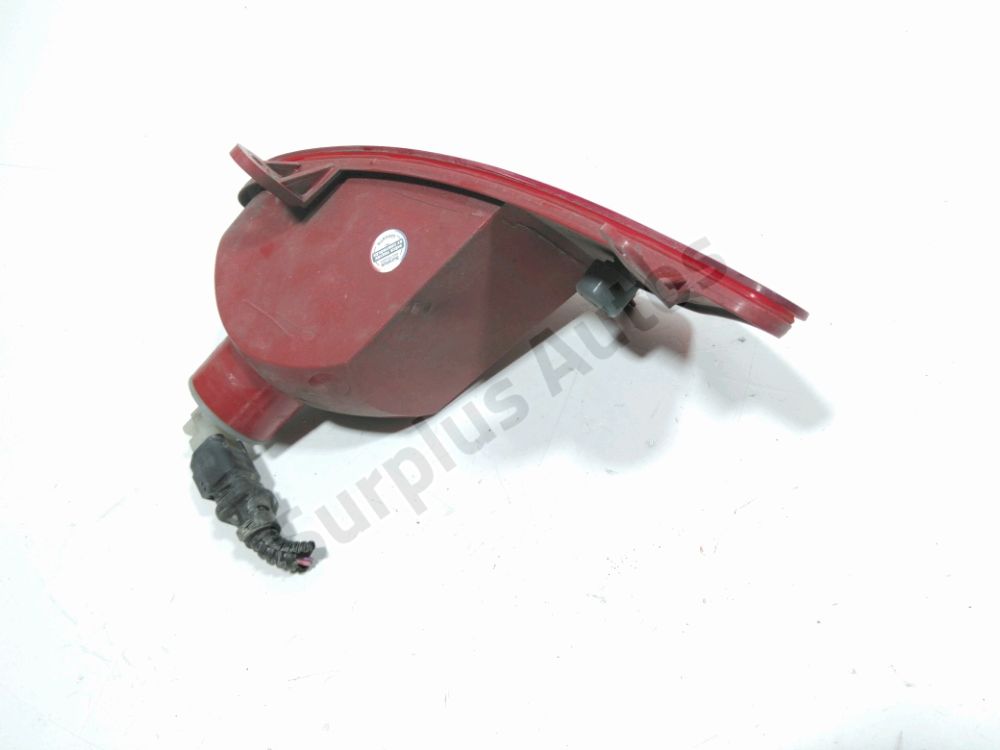 Feu de brouillard arrière gauche