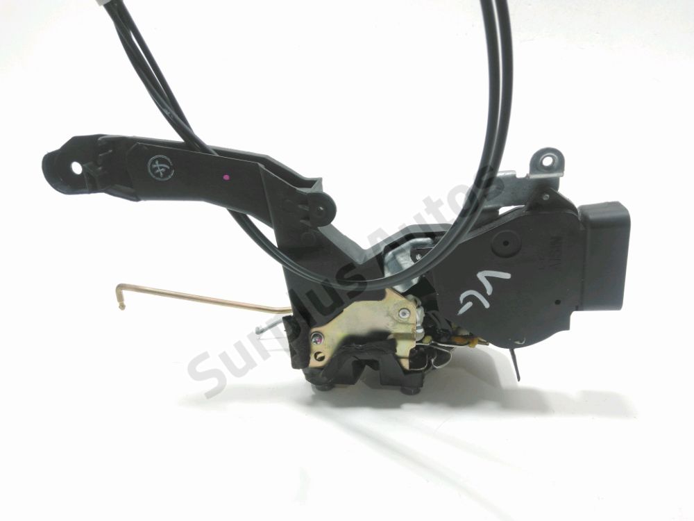 Serrure de porte avant gauche