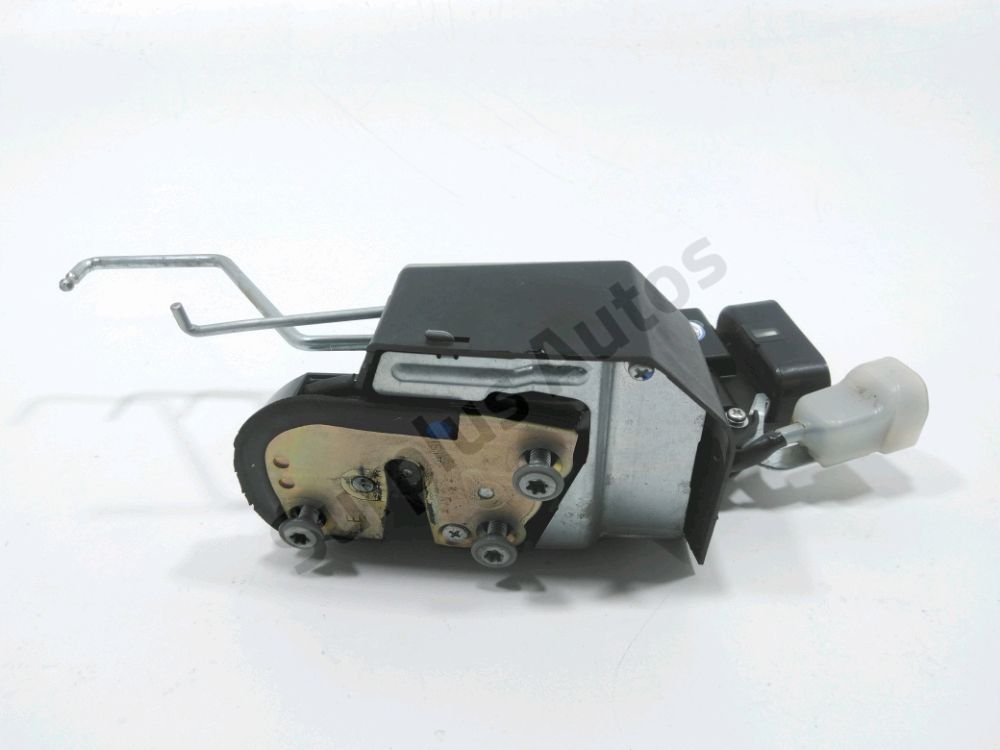 Serrure de porte battante arriere