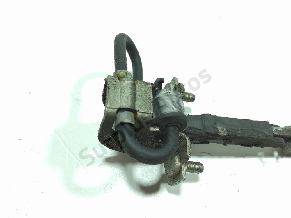 Tirant de porte avant droit