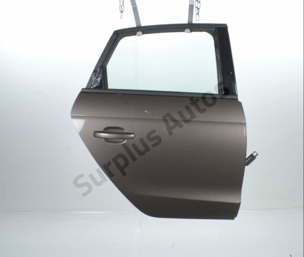 Porte arrière droite