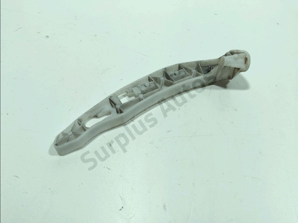 Support droit de pare-choc arrière