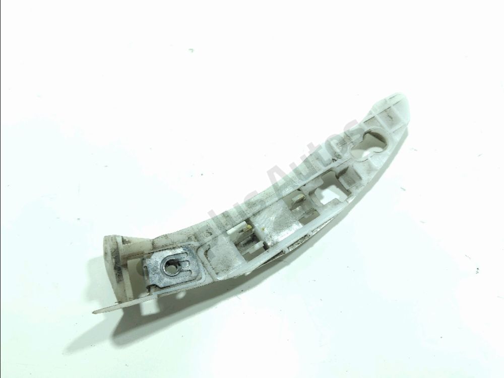 Support gauche de pare-choc arrière