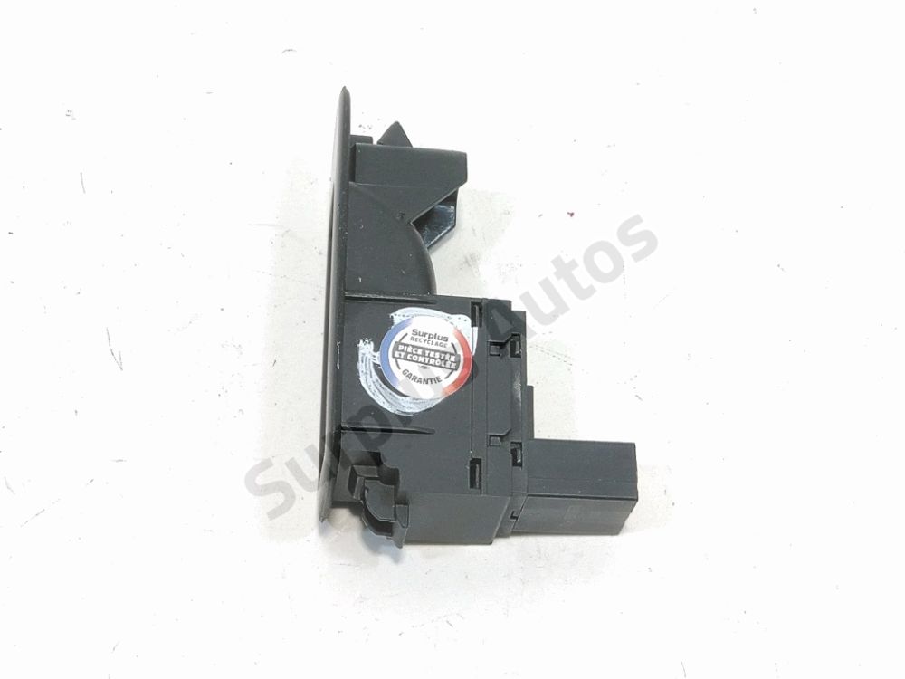 Commande lève-vitre arrière droit