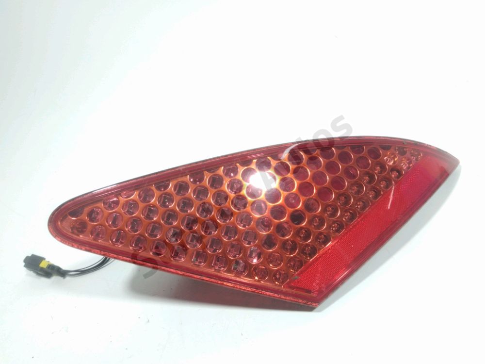 Feu arrière intérieur droit