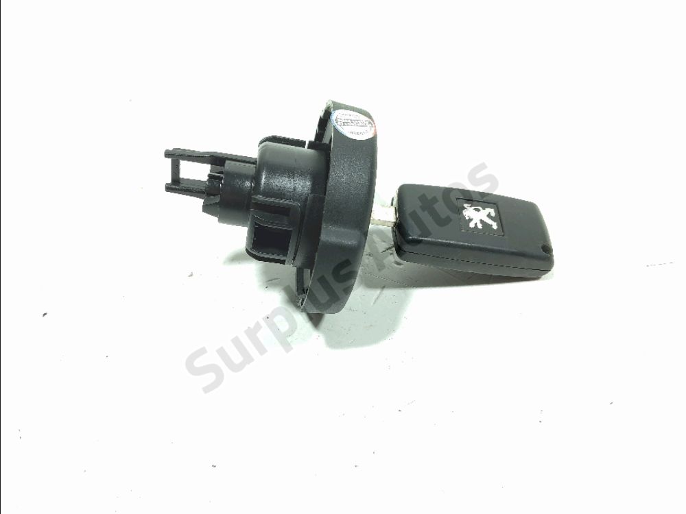 Bouchon de réservoir à carburant