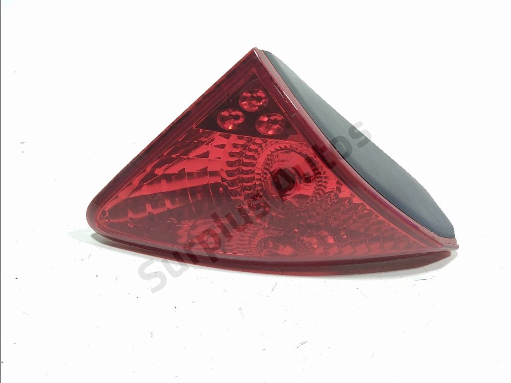 Feu arrière intérieur gauche