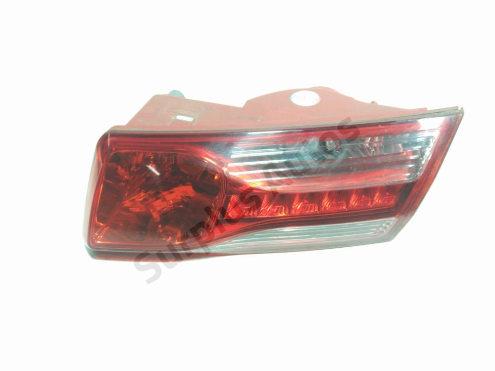 Feu arriere interieur droit