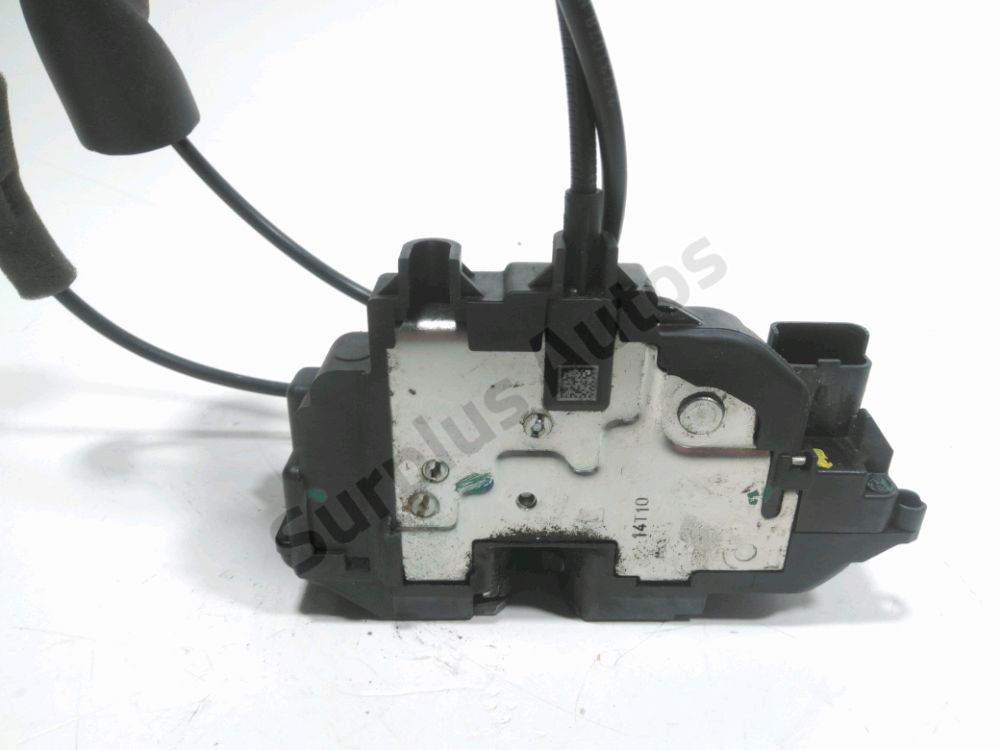 Serrure de porte avant gauche