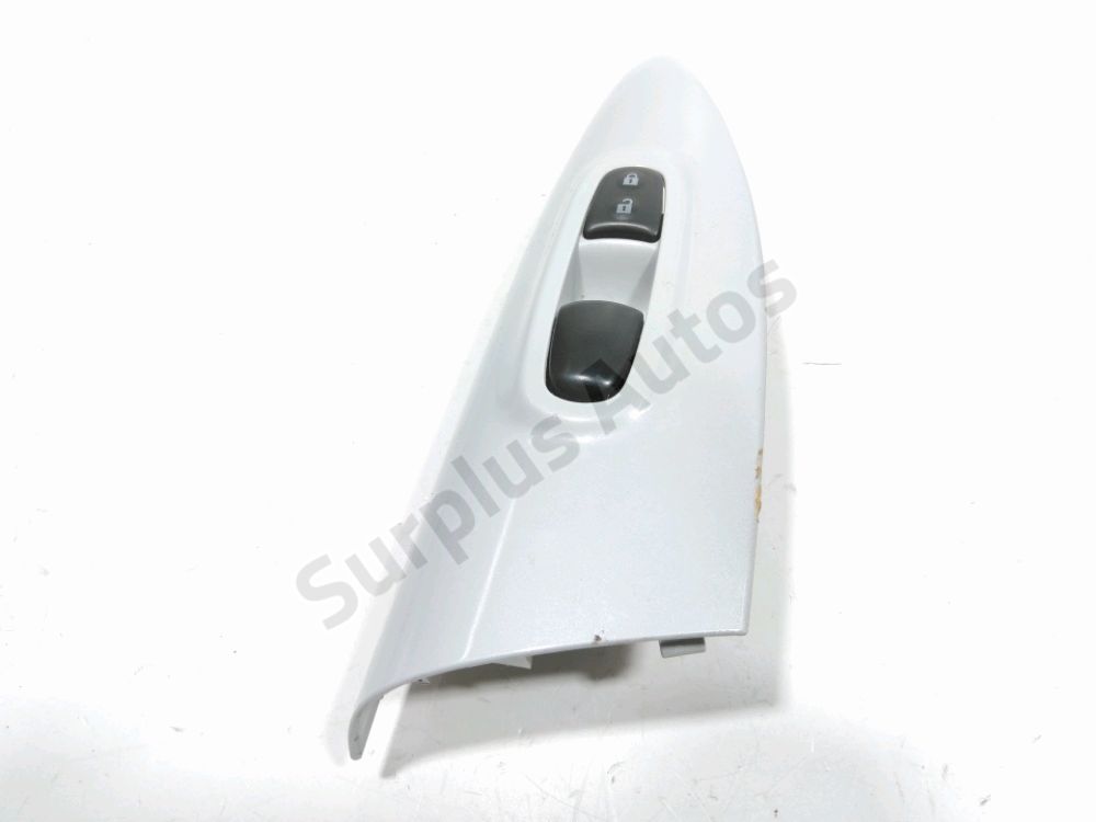 Commande lève-vitre avant droit