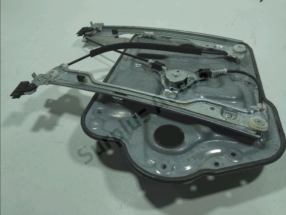 Lève-vitre électrique avant gauche