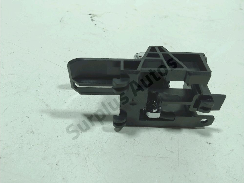 Poignée intérieure porte arrière gauche