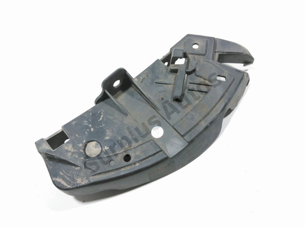 Support gauche de pare-choc arrière