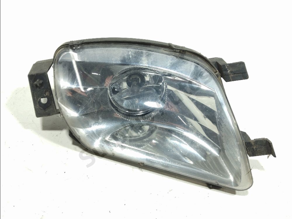 Antibrouillard avant gauche