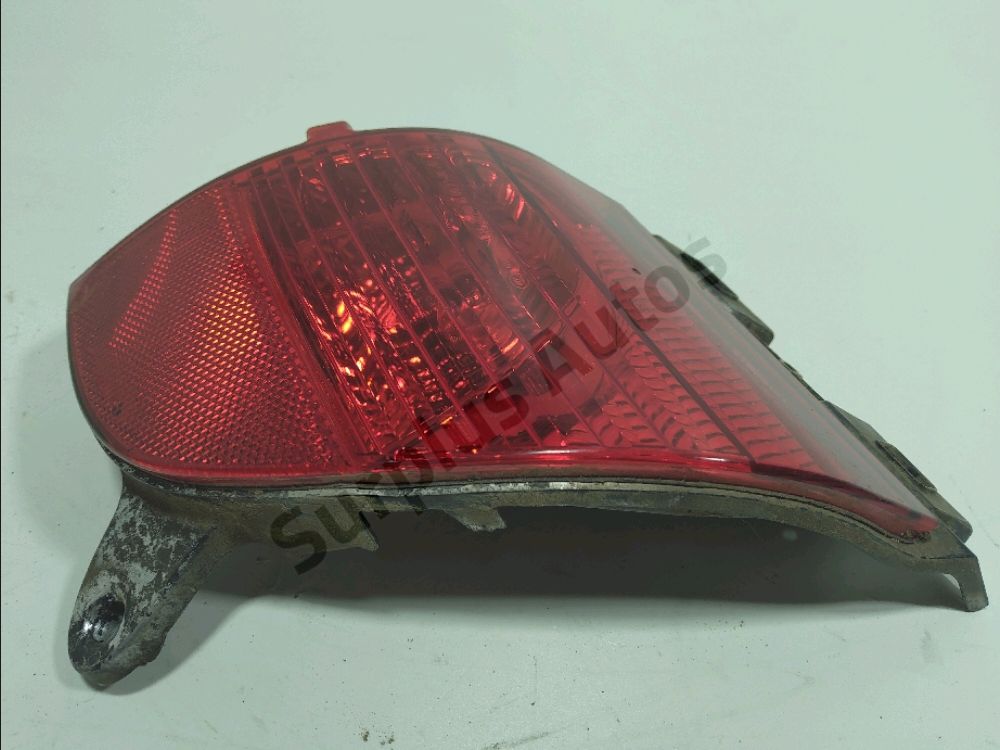 Feu de brouillard arrière gauche