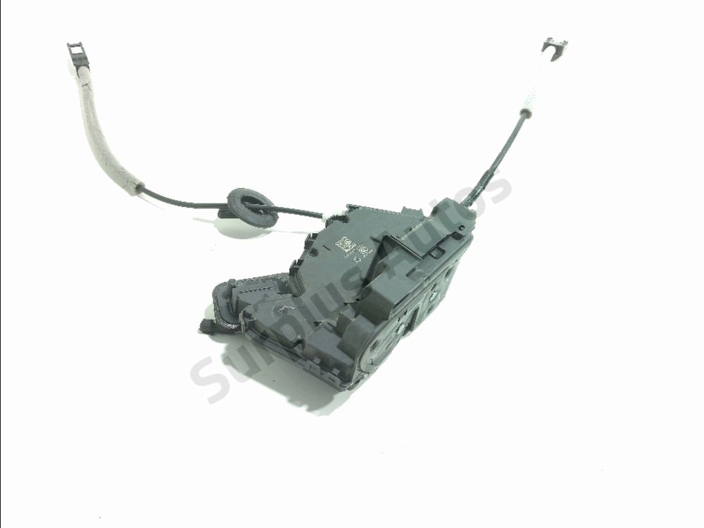 Serrure de porte arriere droite