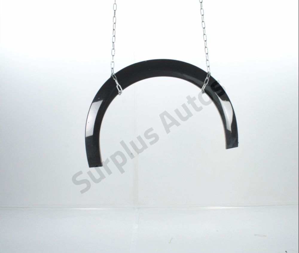 Elargisseur d'aile arrière gauche