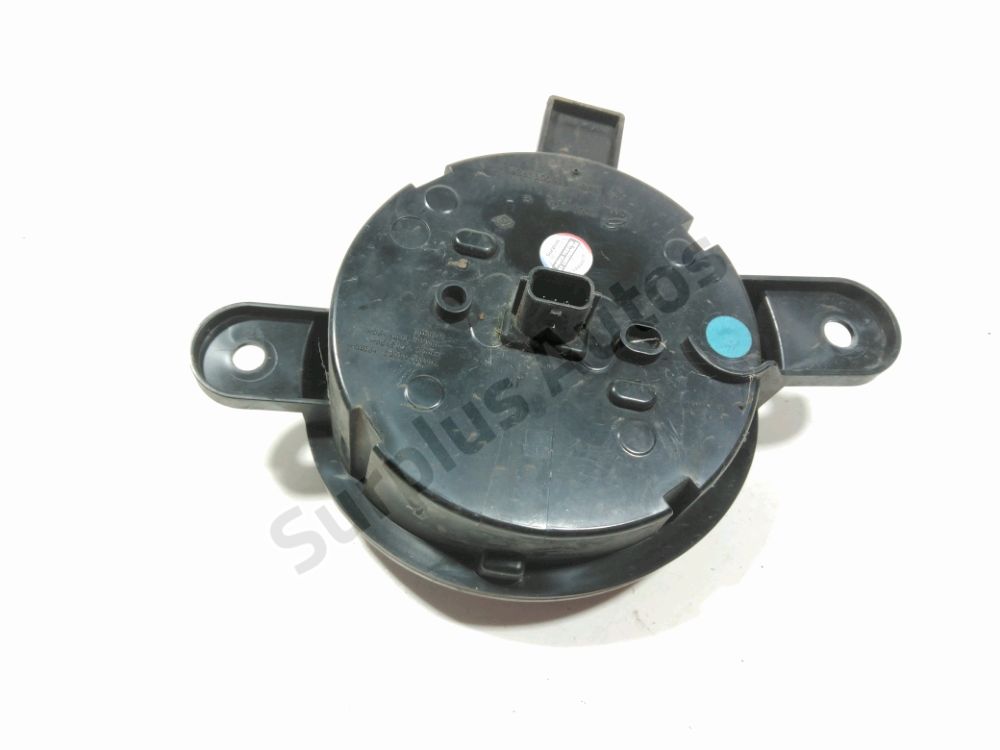 Feu diurne avant gauche