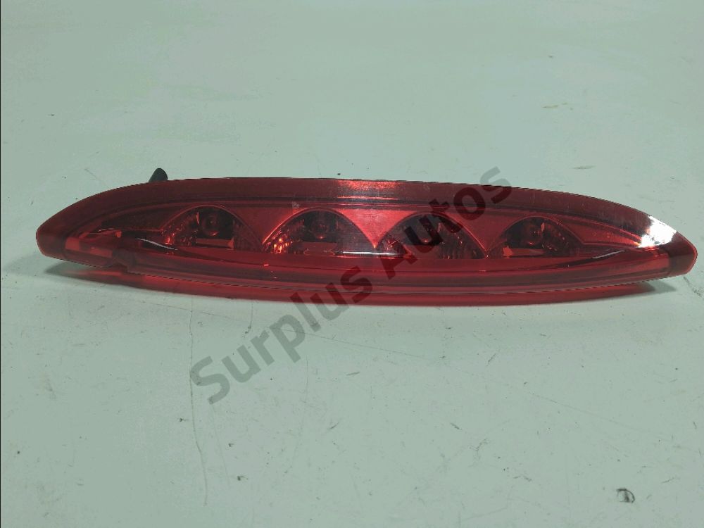 Feu stop supplémentaire