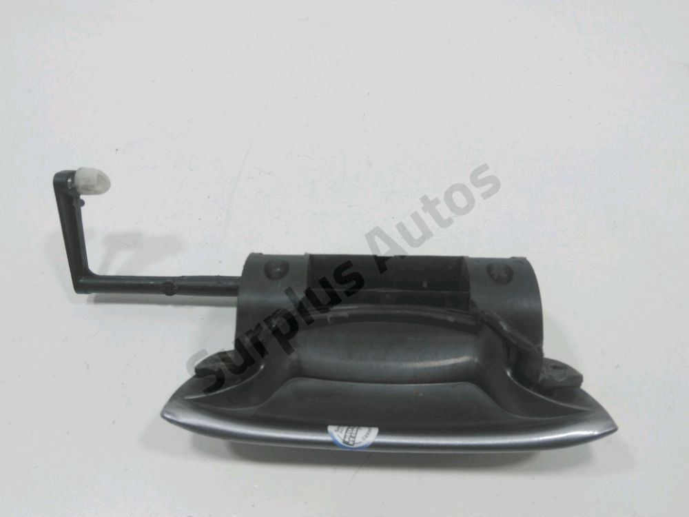 Poignée extérieure avant gauche