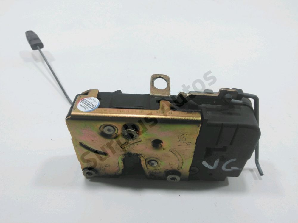 Serrure de porte avant gauche