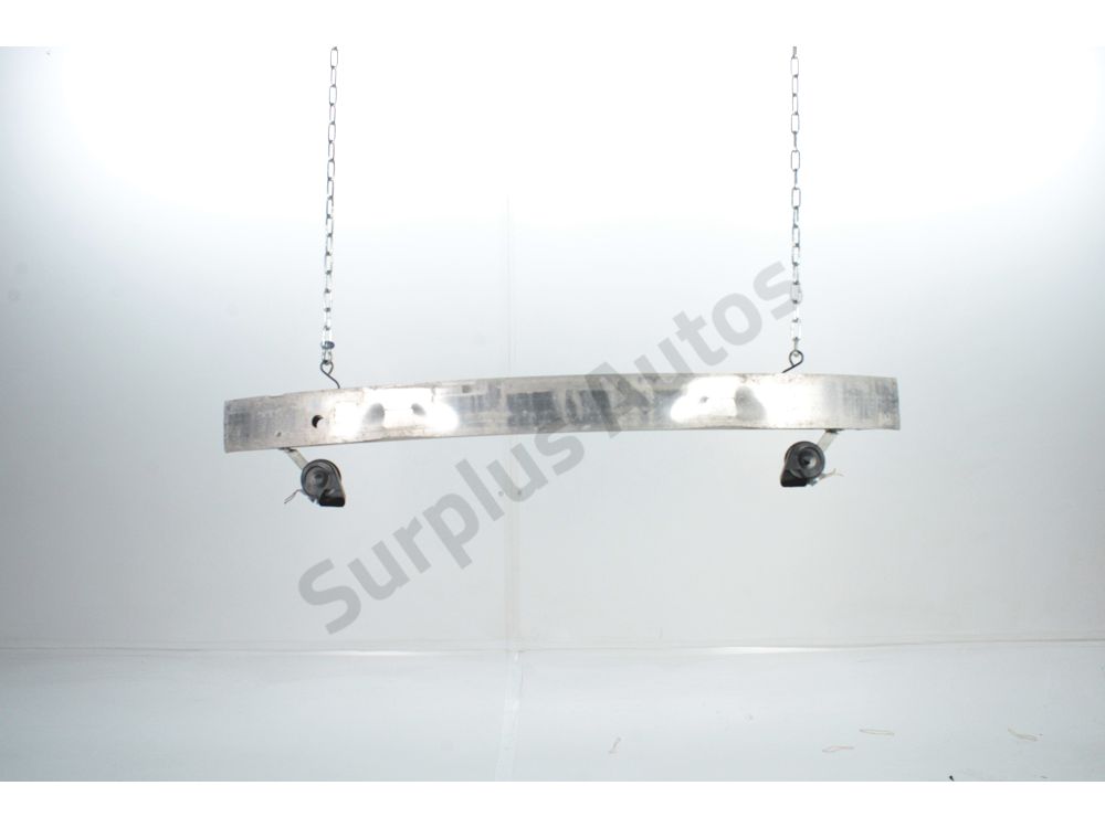 Renfort pare-choc avant