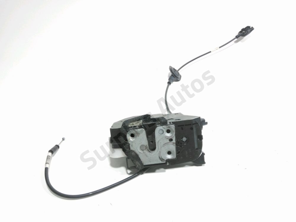 Serrure de porte avant gauche