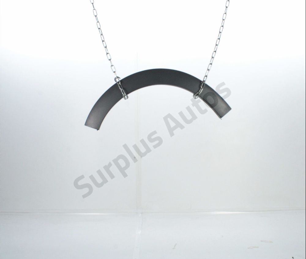 Elargisseur d'aile avant gauche