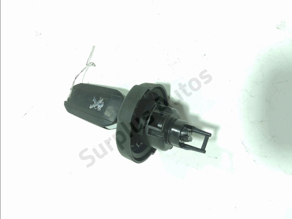 Bouchon de réservoir à carburant