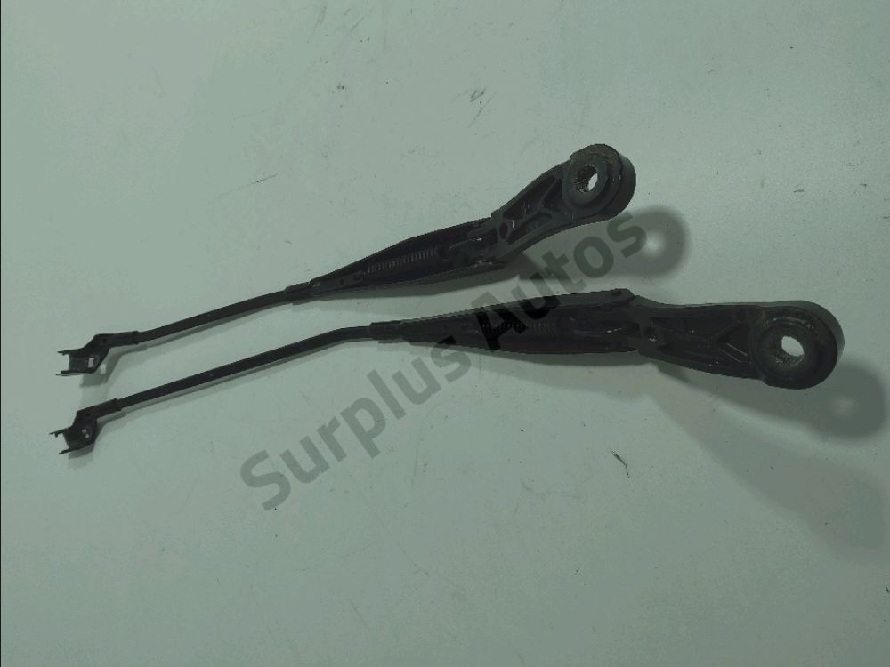 Bras d'essuie-glace avant