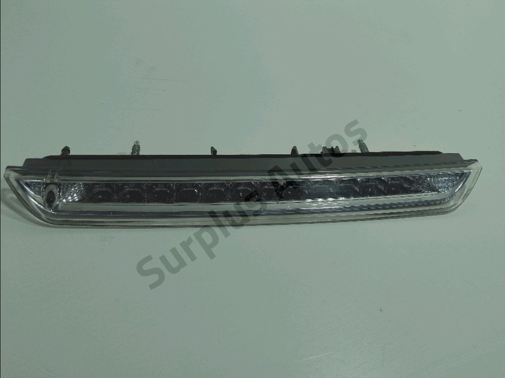 Feu stop supplémentaire